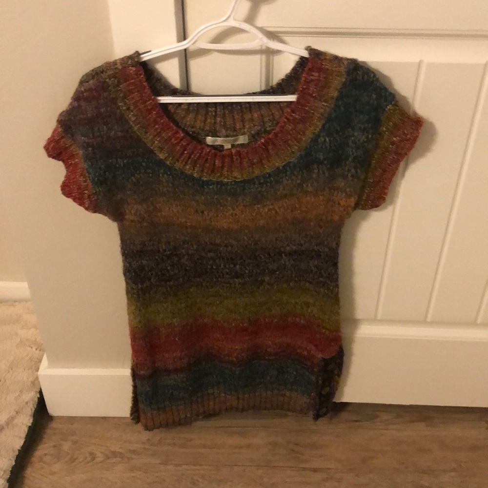 Short sleeve tunic sweater